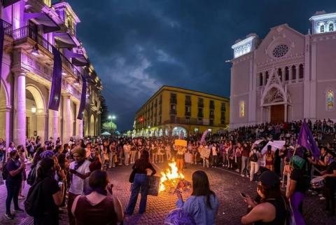 Las mujeres sacuden a Xalapa: así fue la marcha de este 8M