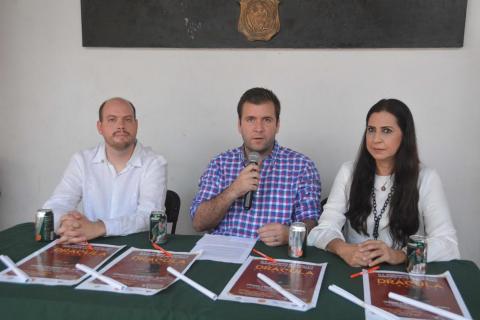 Ayuntamiento de Veracruz invita a la obra musical "Drácula"