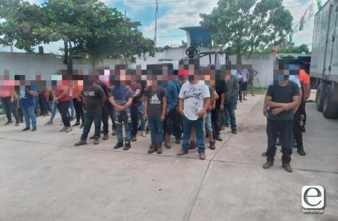 Este viernes detienen a 156 migrantes en Veracruz