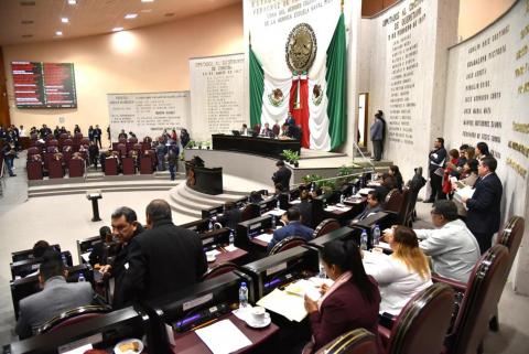 Diputados reculan y se desisten de dejar fracción de Morena en el Congreso
