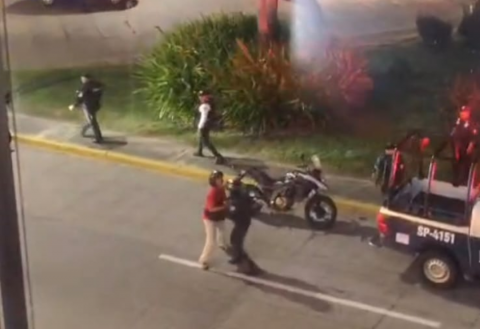 fotorreportero-Veracruz-agresión_de_policías fotorreportero-Veracruz-agresión_de_policías