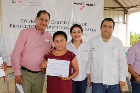 Con acciones impulsamos el desarrollo de las comunidades indígenas en Veracruz: Anilú Ingram