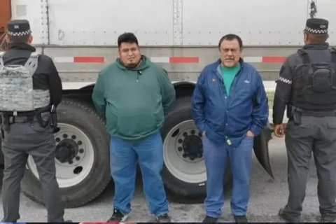 Guardia Nacional rescata a dos víctimas de asalto en la Puebla-Orizaba