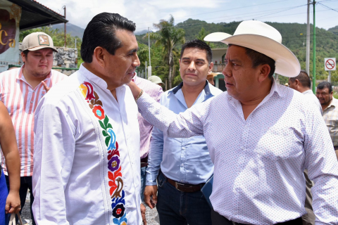 Cambio en Veracruz se consolida con nuevas autoridades municipales: Esteban Bautista