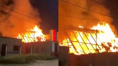 Incendio consume negocio de funcionario municipal en Hueyapan de Ocampo