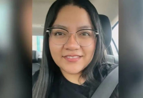 Kattia, cajera de Capufe, Acayucan