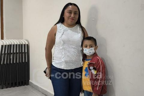 Magda dejó Papantla por salvar a su hijo del cáncer infantil