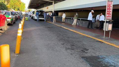 Muere adulto mayor en la Central de Autobuses de Xalapa Muere adulto mayor en la Central de Autobuses de Xalapa