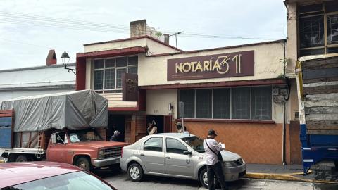 Desalojan inmueble donde operó la Notaría 31 en el centro de Xalapa