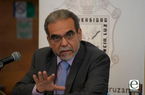 ¡UV podría regresar a clases 'híbridas' en octubre!