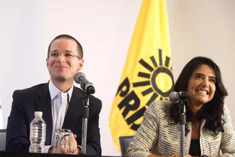 PAN y PRD contemplan aliarse y crear frente opositor para 2018