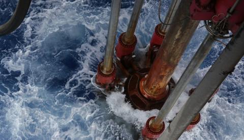 Con amparo, indígenas buscan detener extracción de hidrocarburo el sur