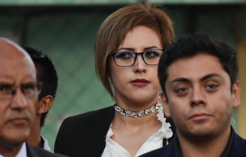 Contralora evade tema de funcionario ligado a "estafa maestra"