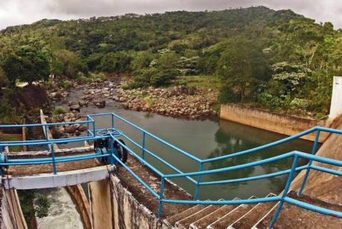 Lluvias y turbiedad obligan al cierre temporal de presa Yuribi
