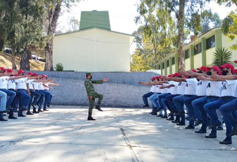 Conoce los requisitos para tramitar tu cartilla militar sin marchar