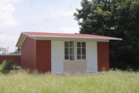 Admite SEV que 3 mil escuelas carecen de agua en Veracruz