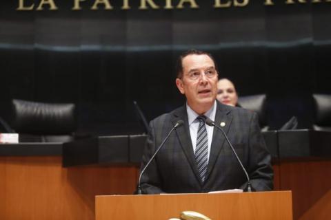 Llamar a comparecer a Cuitláhuac es inconstitucional: Senador Pérez Astorga