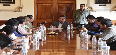 Se reúne Secretario de Gobierno con alcaldes del PRD