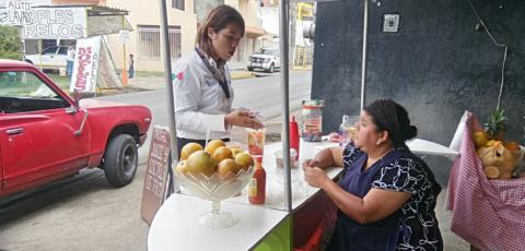 Difunde Policía Estatal consejos preventivos en sector comercial
