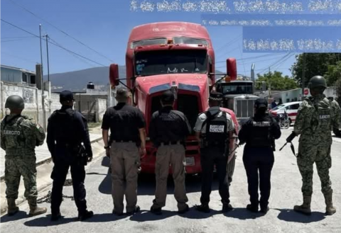 Aseguran tractocamión con reporte de robo en Perote