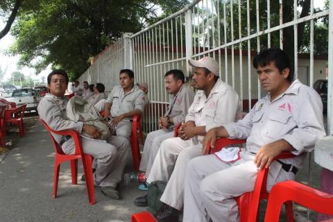 Retoman protesta vectores en Poza Rica