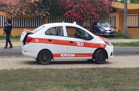 Abandonan cadáver desmembrado frente a base de SSP, en Acayucan