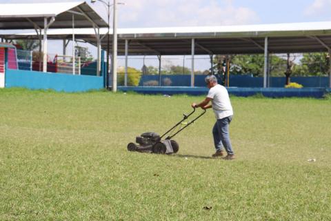 limpieza, campo deportivo, Villa Libertad limpieza, campo deportivo, Villa Libertad