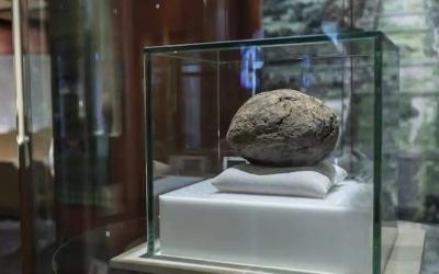 Exhiben en Teotihuacán pelota de hule de 3 mil 500 años de Veracruz