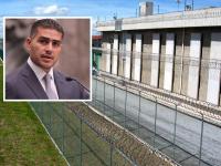 Trasladan a 5 criminales de alto riesgo de Michoacán a penal de Veracruz