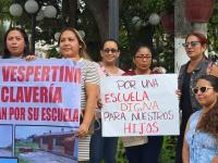 Falta de pago mantiene sin escuela a 200 alumnos en Veracruz