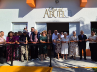 Club del Abuelo, Fortín, puertas