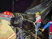 Incendio en bodega de vellillo en Fortín deja pérdidas millonarias
