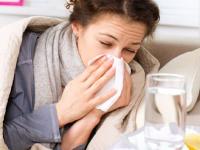 ¿Por qué aumentan los casos de resfriado, Influenza y COVID-19 en invierno? 