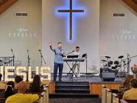 Pastor cristiano, vinculado por abuso sexual a su hijastro en Veracruz